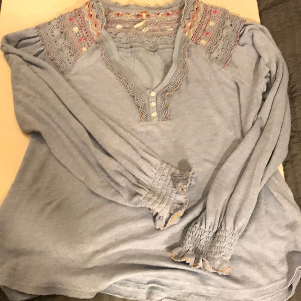 Free people poly/ rayon /cotton shirt